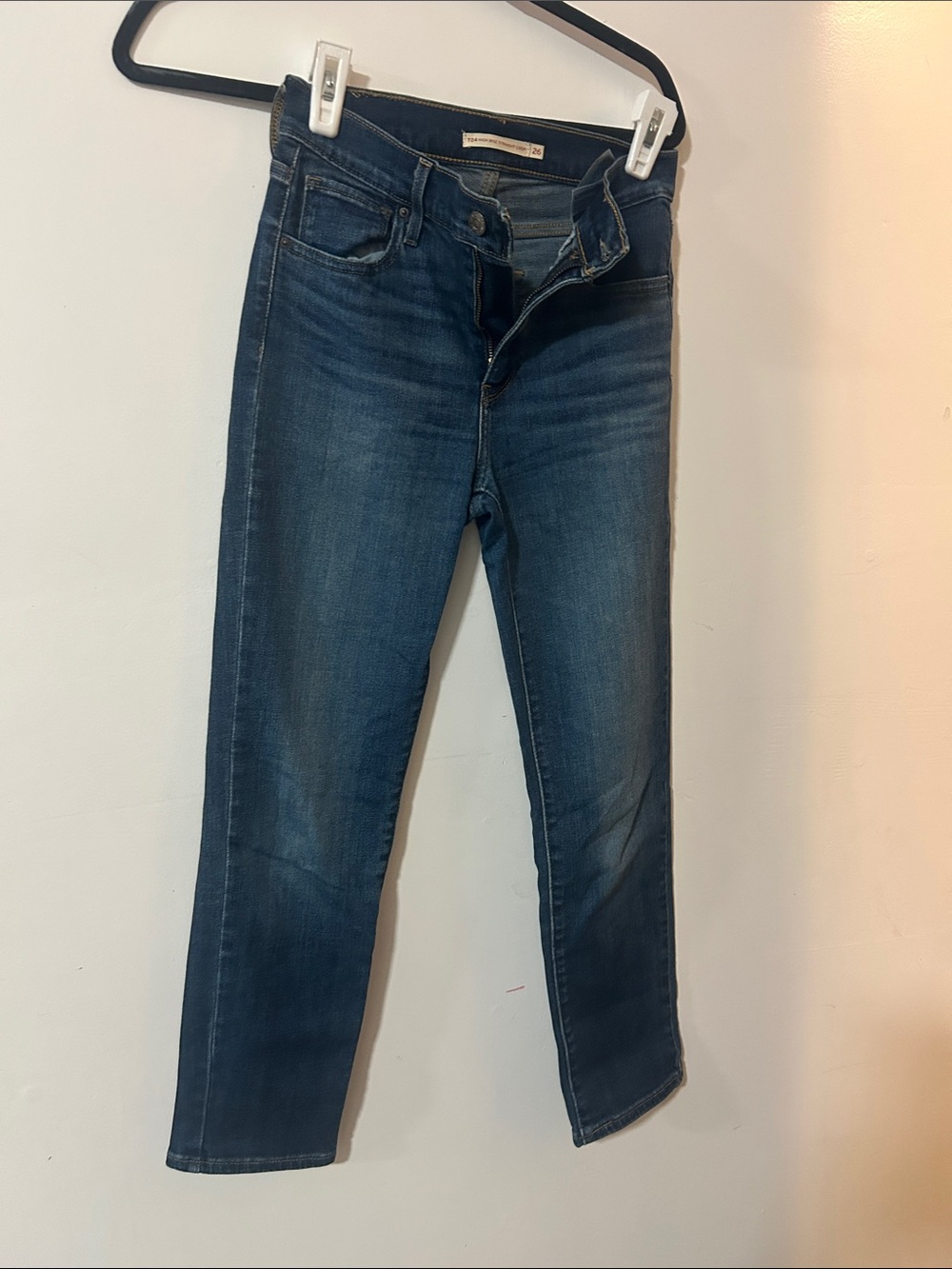Levi's Straight Leg Jeans in Dark Blue Wash